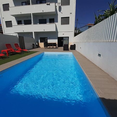 Lisbon Tagus River 2 Suites Private Pool D Almada Eksteriør billede