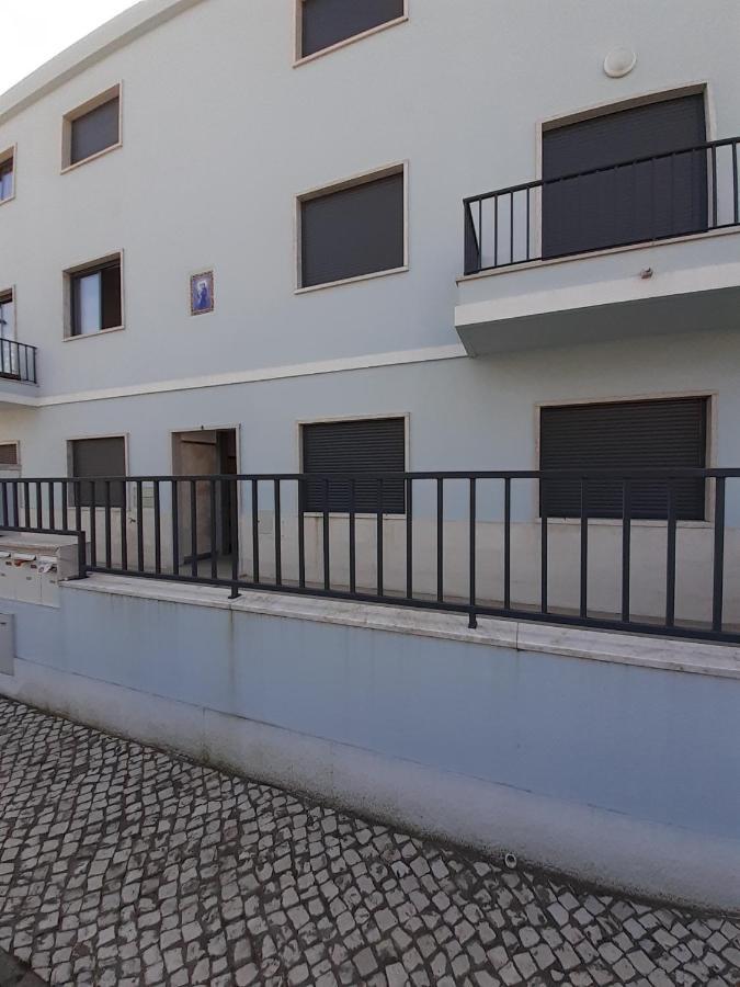 Lisbon Tagus River 2 Suites Private Pool D Almada Eksteriør billede