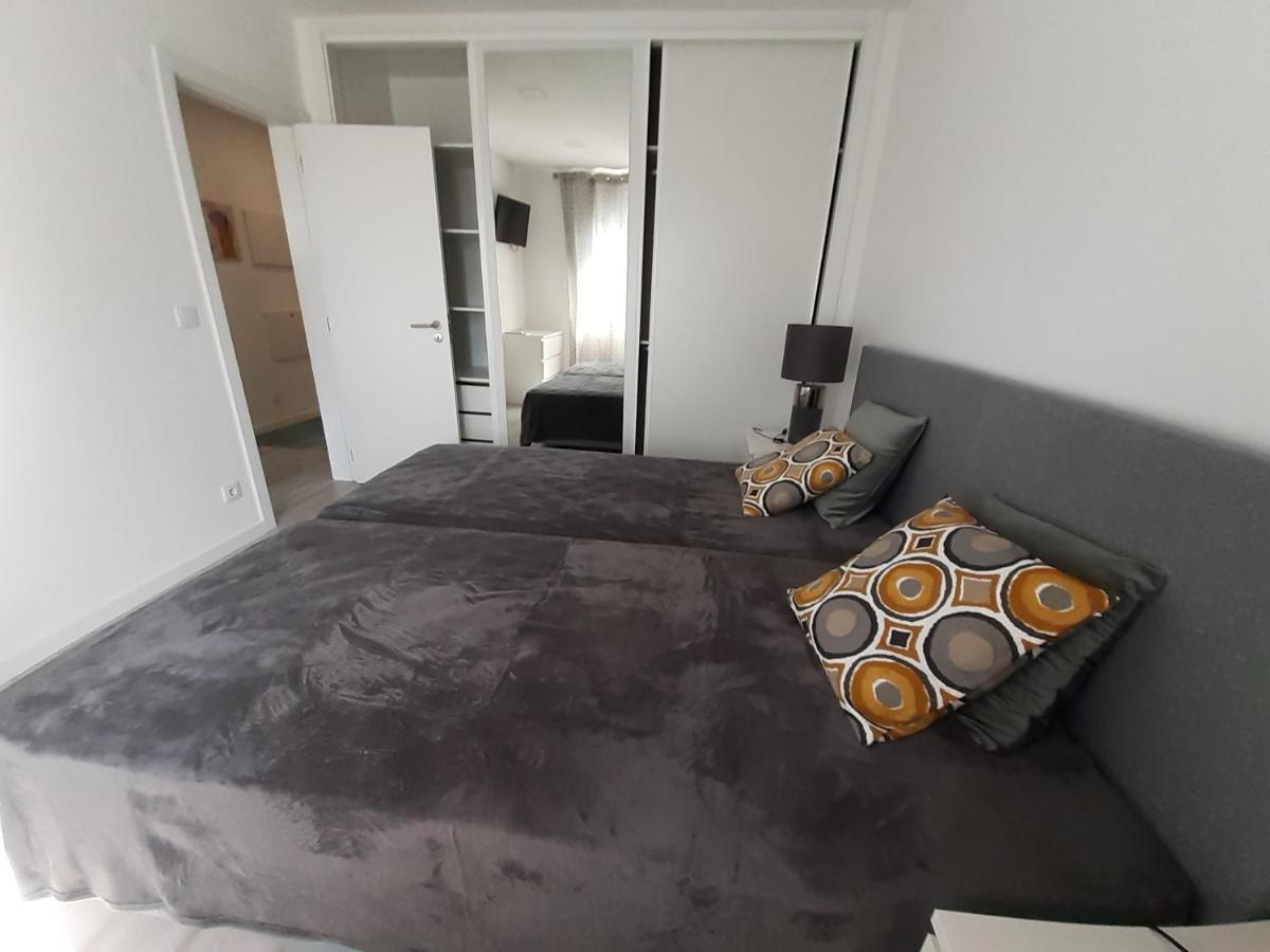 Lisbon Tagus River 2 Suites Private Pool D Almada Eksteriør billede