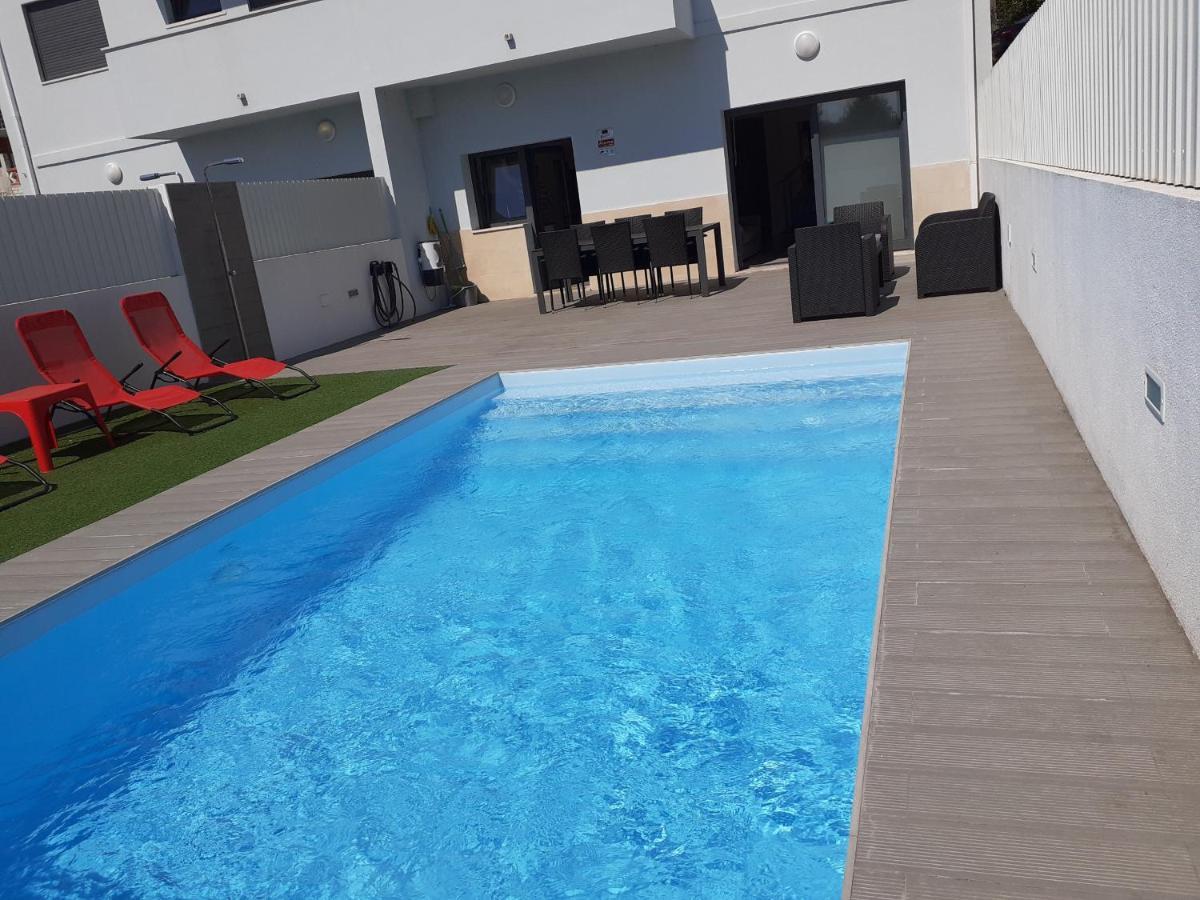 Lisbon Tagus River 2 Suites Private Pool D Almada Eksteriør billede