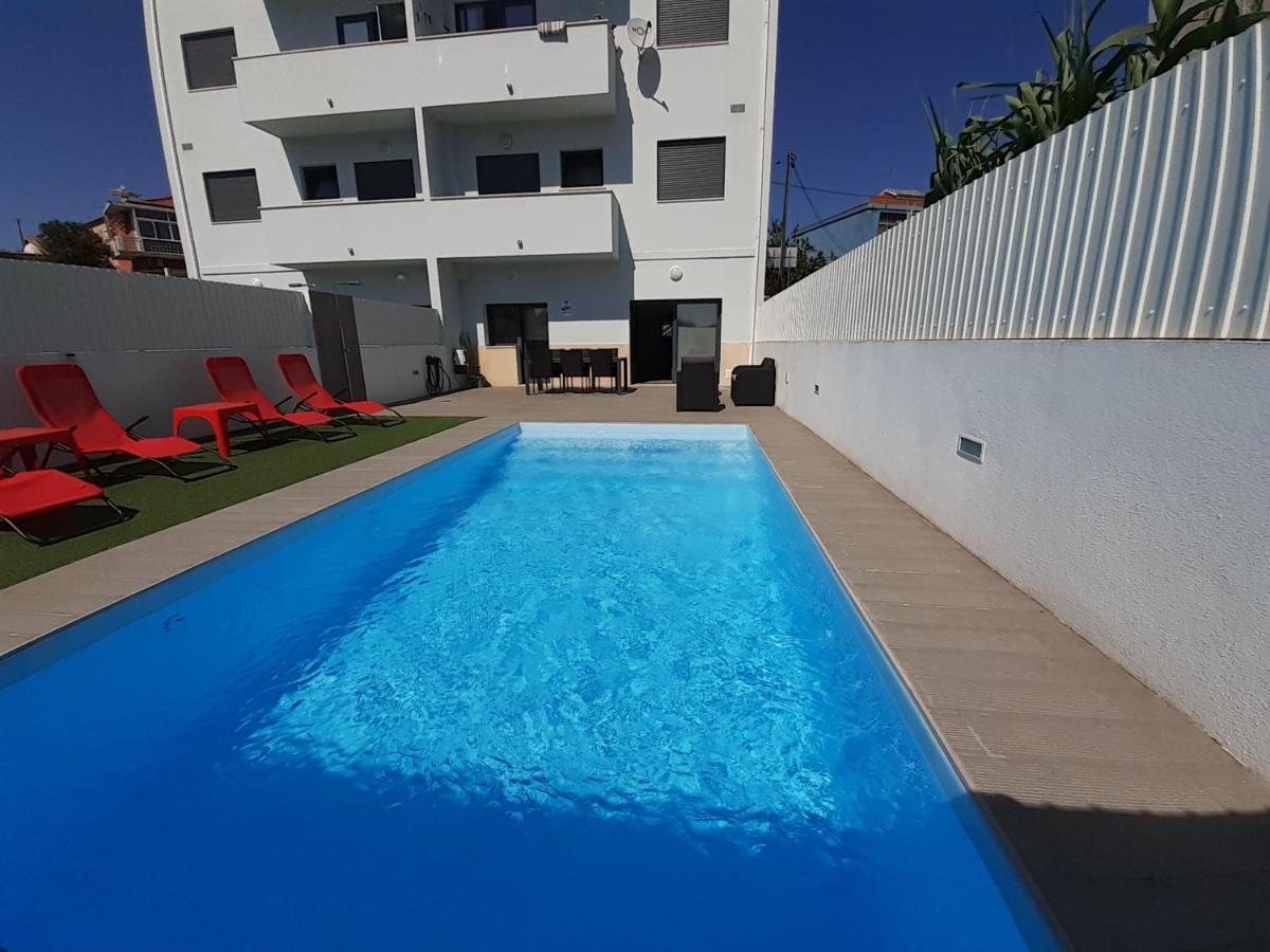 Lisbon Tagus River 2 Suites Private Pool D Almada Eksteriør billede