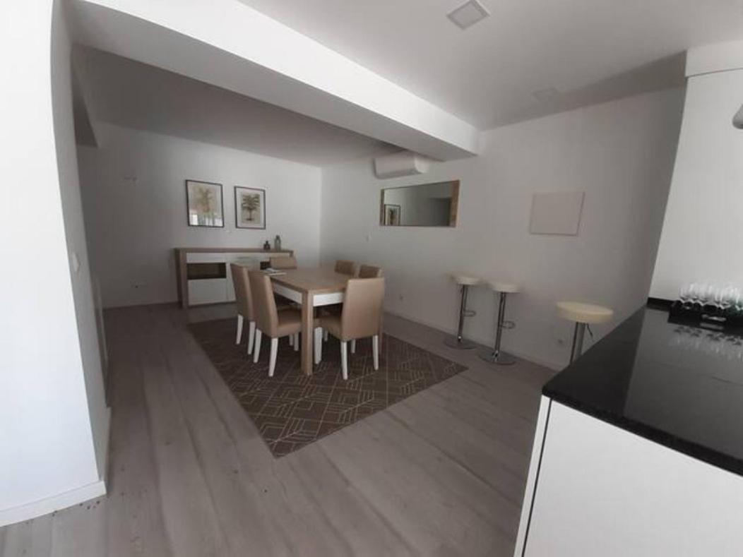 Lisbon Tagus River 2 Suites Private Pool D Almada Eksteriør billede