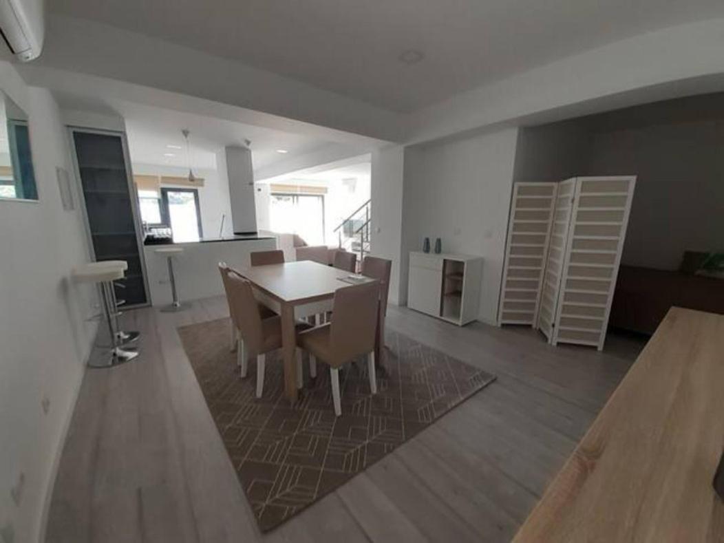 Lisbon Tagus River 2 Suites Private Pool D Almada Eksteriør billede