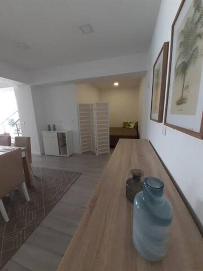 Lisbon Tagus River 2 Suites Private Pool D Almada Eksteriør billede
